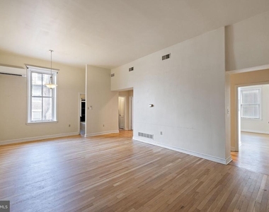 1401 Delaware Avenue - Photo Thumbnail 2