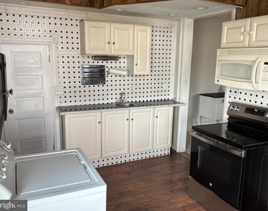 1359 Main Apt A1 - Photo Thumbnail 6