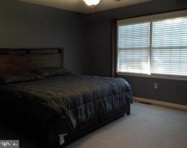 2066 Ingram Branch - Photo Thumbnail 7