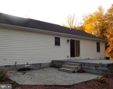 2066 Ingram Branch - Photo Thumbnail 11