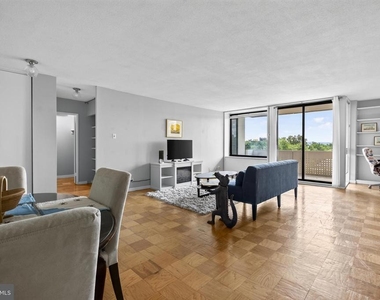 1245 4th Street Sw - Photo Thumbnail 5