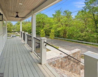 2902 Vista Street Ne - Photo Thumbnail 94