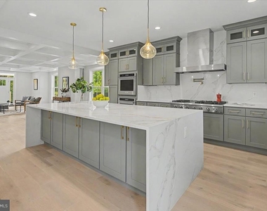 2902 Vista Street Ne - Photo Thumbnail 21