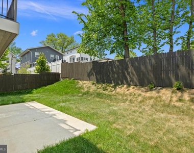 2902 Vista Street Ne - Photo Thumbnail 83
