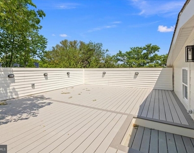 2902 Vista Street Ne - Photo Thumbnail 67
