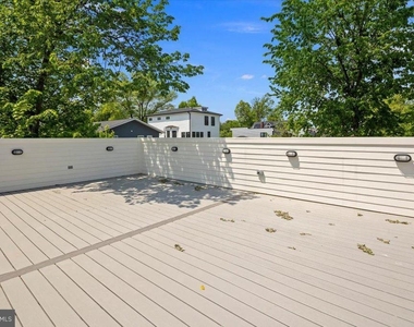 2902 Vista Street Ne - Photo Thumbnail 69
