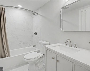 2902 Vista Street Ne - Photo Thumbnail 79