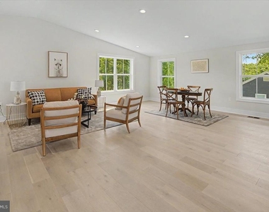 2902 Vista Street Ne - Photo Thumbnail 58