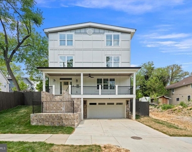 2902 Vista Street Ne - Photo Thumbnail 87