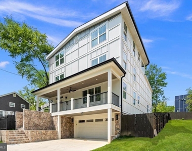 2902 Vista Street Ne - Photo Thumbnail 88