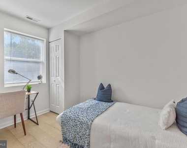 1268 16th Street Ne - Photo Thumbnail 8