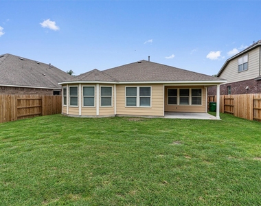 3021 Angelina Ct - Photo Thumbnail 22
