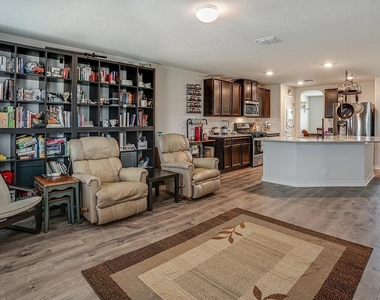 9654 Holly Patch - Photo Thumbnail 11