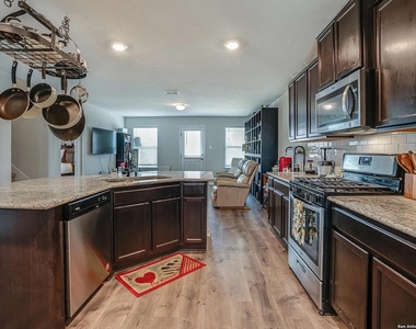 9654 Holly Patch - Photo Thumbnail 5