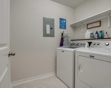 9654 Holly Patch - Photo Thumbnail 27