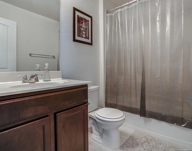 9654 Holly Patch - Photo Thumbnail 25