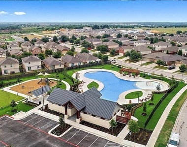 4609 Quarrybank Dr - Photo Thumbnail 16