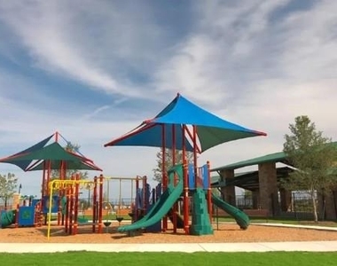 632 Pepperbark Loop - Photo Thumbnail 31
