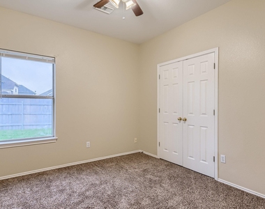 2858 Southampton Way - Photo Thumbnail 19
