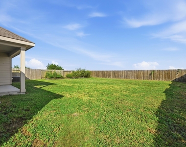 1216 Violet Ln - Photo Thumbnail 21