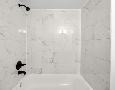 7929 Gault St - Photo Thumbnail 15