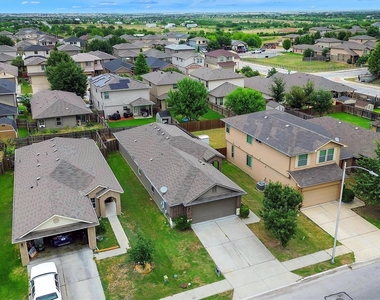 12304 Jamie Dr - Photo Thumbnail 27