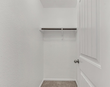 12304 Jamie Dr - Photo Thumbnail 22