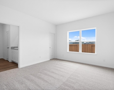 242 Myrtle Oak Dr - Photo Thumbnail 6