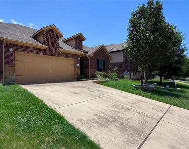 4400 Trinity Woods St - Photo Thumbnail 1