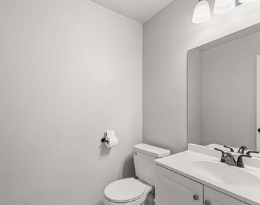 7505 Saint Amant Pl - Photo Thumbnail 34