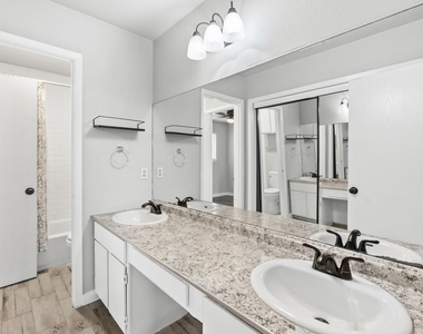 7505 Saint Amant Pl - Photo Thumbnail 20