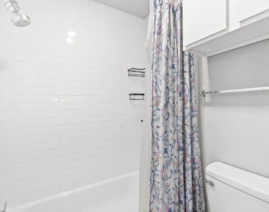 7505 Saint Amant Pl - Photo Thumbnail 22