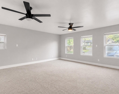 9706 Cottle Dr - Photo Thumbnail 13