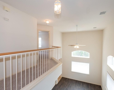 11615 James B Connolly Ln - Photo Thumbnail 5