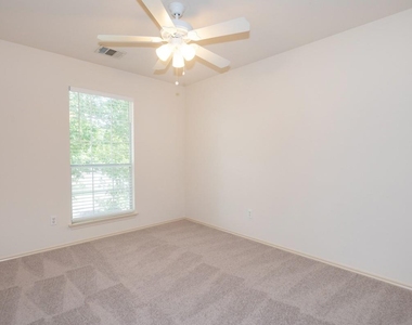 11615 James B Connolly Ln - Photo Thumbnail 10