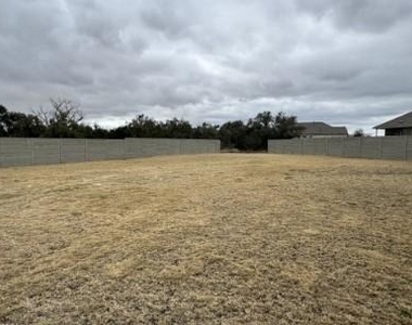 316 Wolf Springs Rd - Photo Thumbnail 23