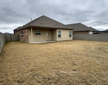 316 Wolf Springs Rd - Photo Thumbnail 21