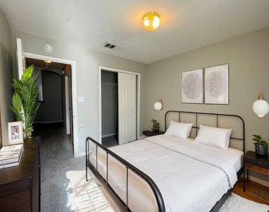 2305 Bakers Way - Photo Thumbnail 20