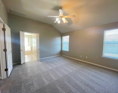 2305 Bakers Way - Photo Thumbnail 32