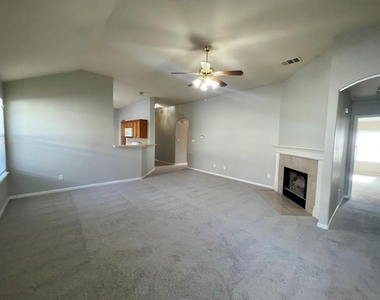 2305 Bakers Way - Photo Thumbnail 12