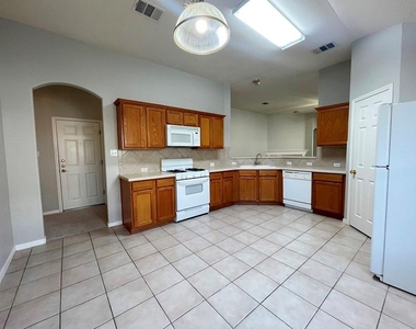2305 Bakers Way - Photo Thumbnail 8