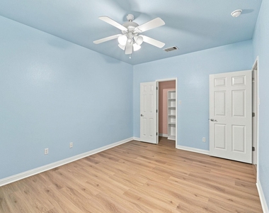 2909 Arbor Ct - Photo Thumbnail 32