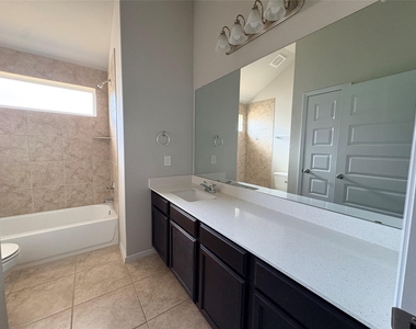 5712 Respinto Dr - Photo Thumbnail 18