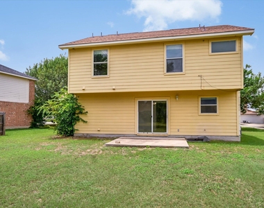 716 Honeysuckle Dr - Photo Thumbnail 20