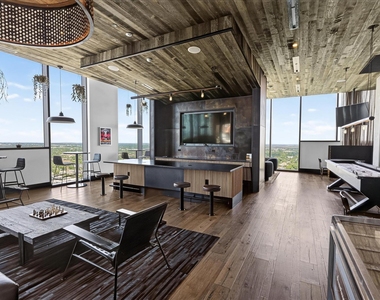 84 East Ave - Photo Thumbnail 17