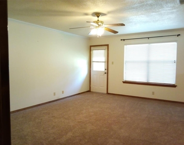 9903 Grand Oak Dr - Photo Thumbnail 29