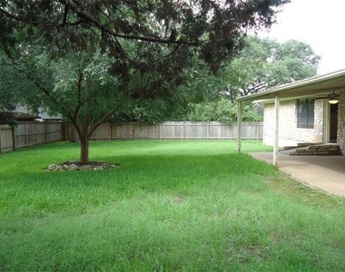 9903 Grand Oak Dr - Photo Thumbnail 37