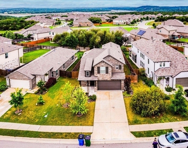 8008 Prairie Rye Dr - Photo Thumbnail 31