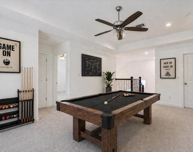 8008 Prairie Rye Dr - Photo Thumbnail 10