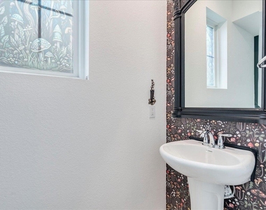 8008 Prairie Rye Dr - Photo Thumbnail 26